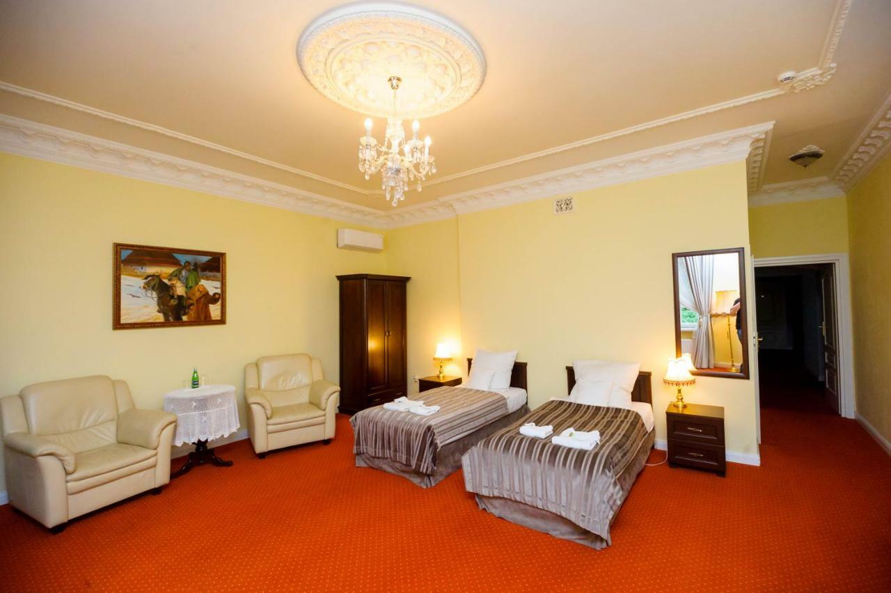 Hotel Dwor Sojki Екстер'єр фото