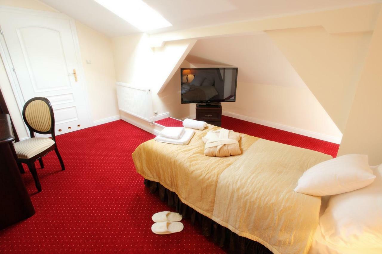 Hotel Dwor Sojki Екстер'єр фото